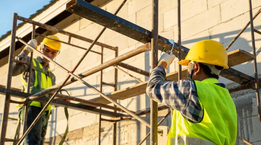 Professional fairlawn roofing services in Allegan, MI